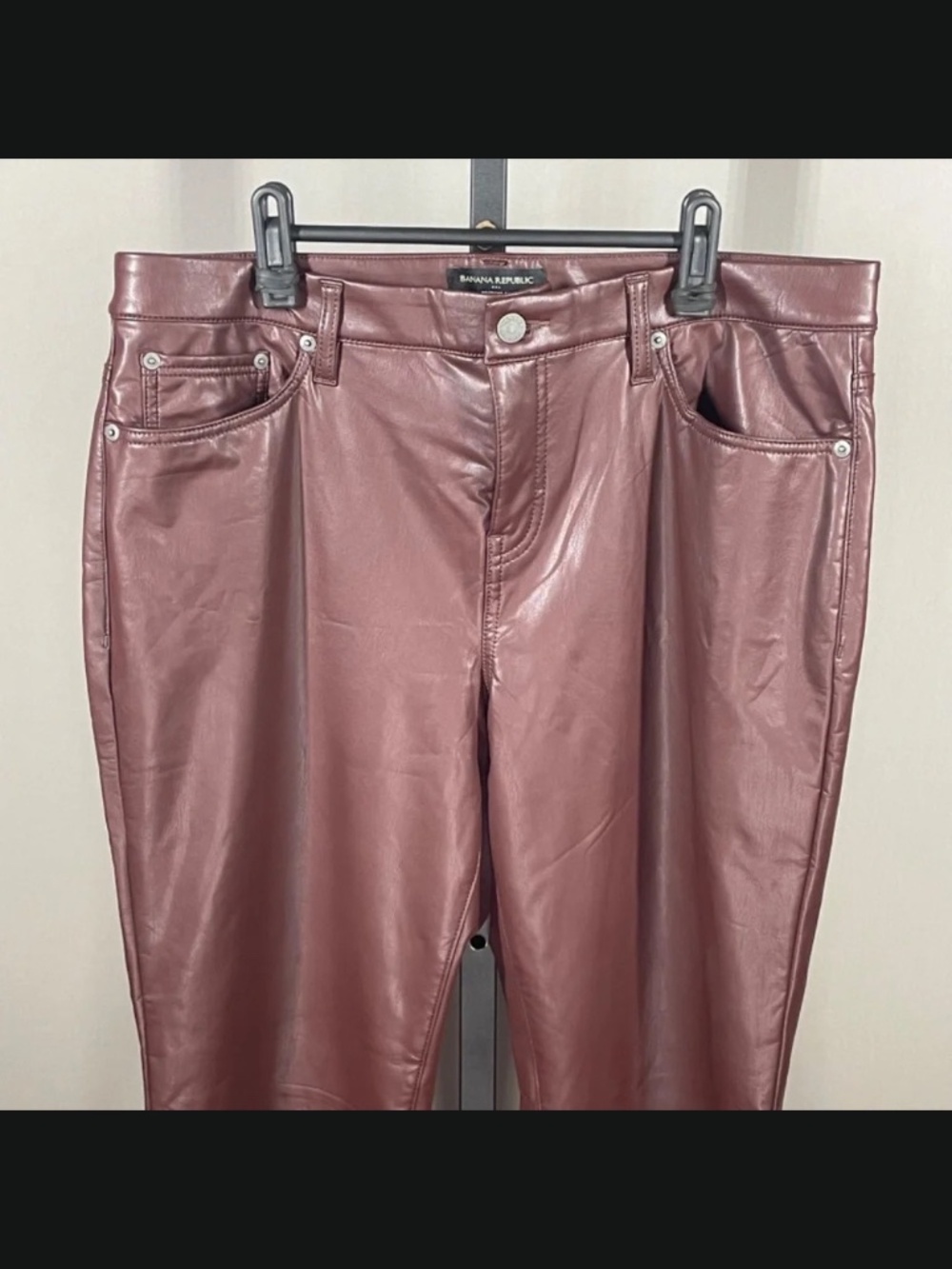 NEW Banana Republic Pants Womens 32 14 burgundy red faux leather flare moto - Picture 2 of 9